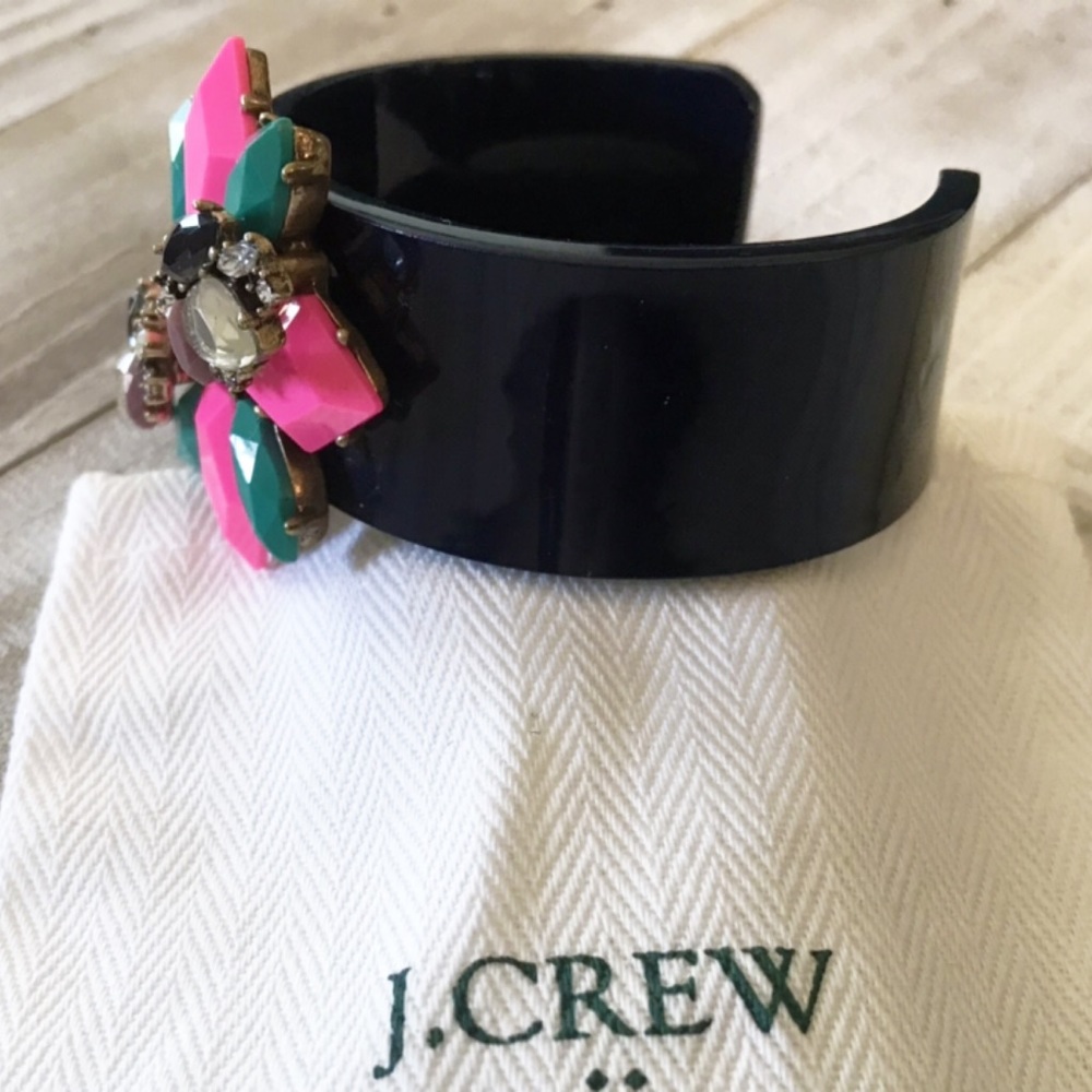 J. Crew Floral Design Bracelet - Picture 7 of 8